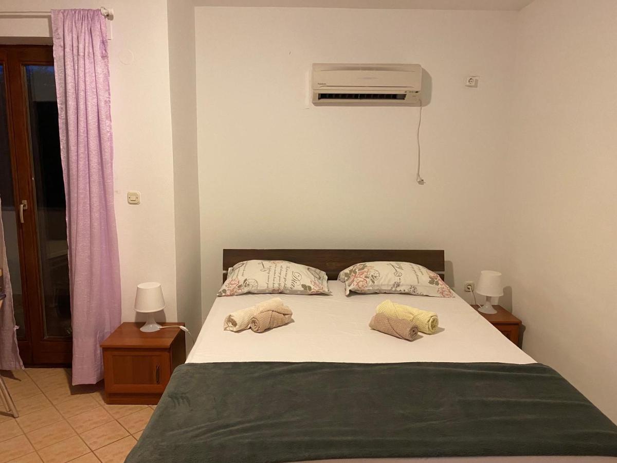 Malinska City Center Room For 2 Екстериор снимка